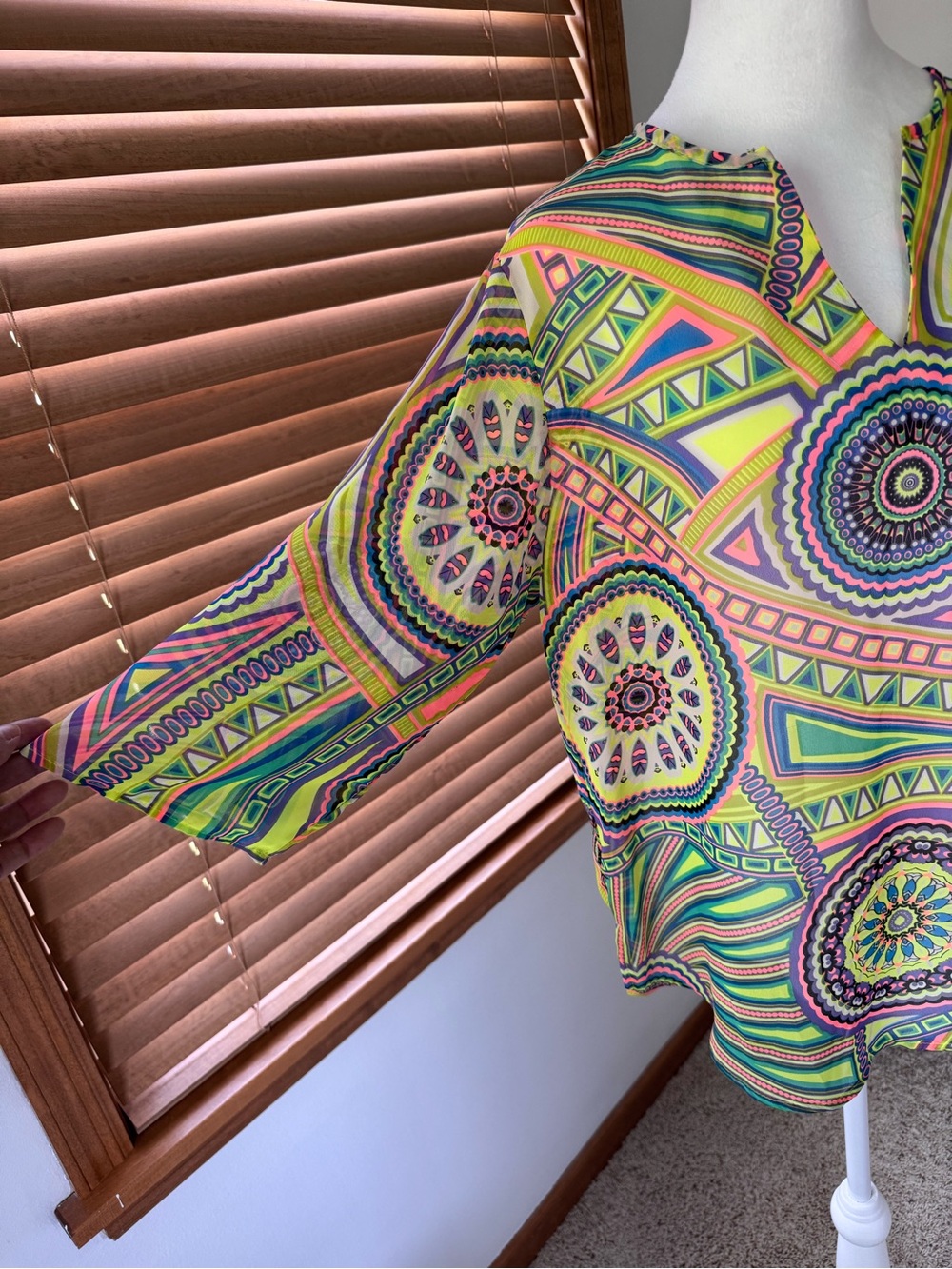 Multicolored Top - Picture 3 of 3